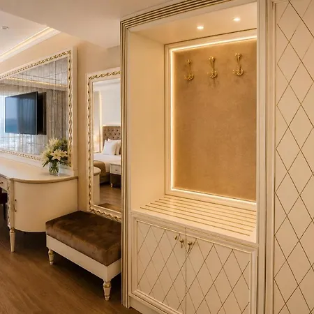 Elios Azure 4* Vlorë