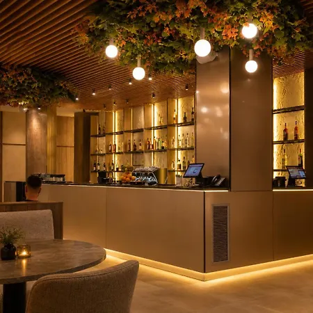 Elios Azure 4* Vlorë